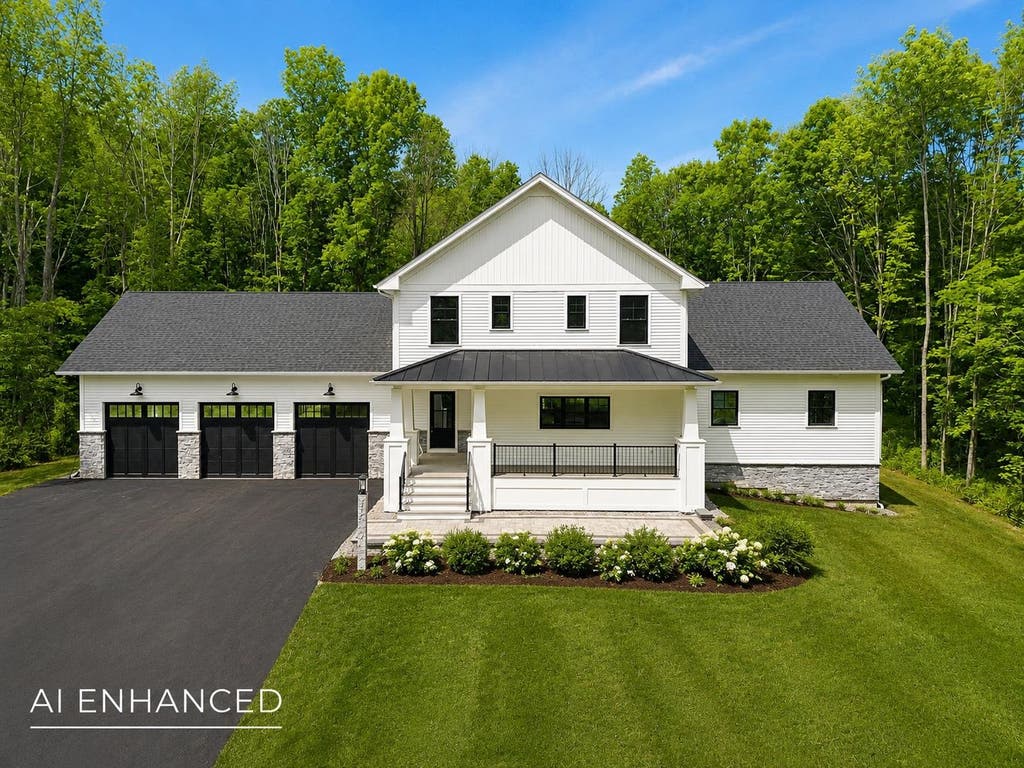 Photo of 53 Shipwright Way, Newington, NH 03801 (MLS # 5099292)