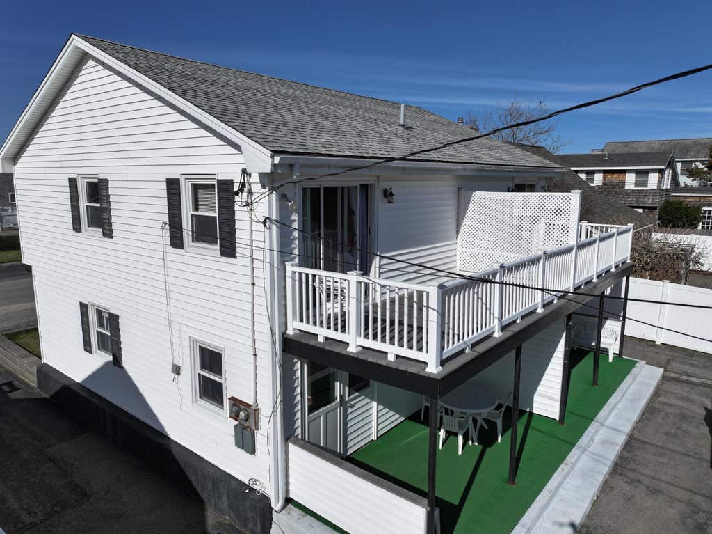 Photo of 8 Nashua Street, Seabrook, NH 03874 (MLS # 5086611)