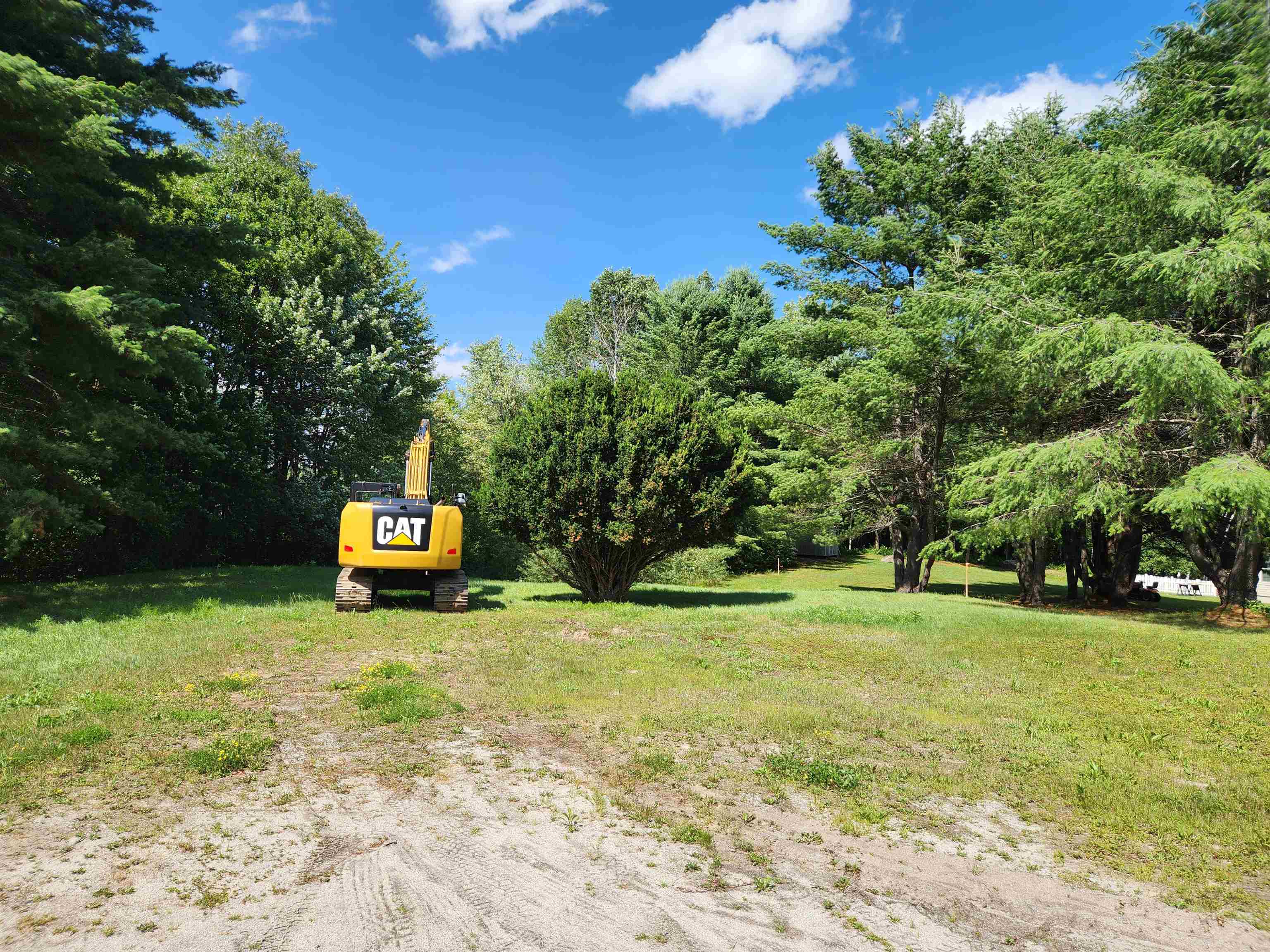 00 Riverview Road