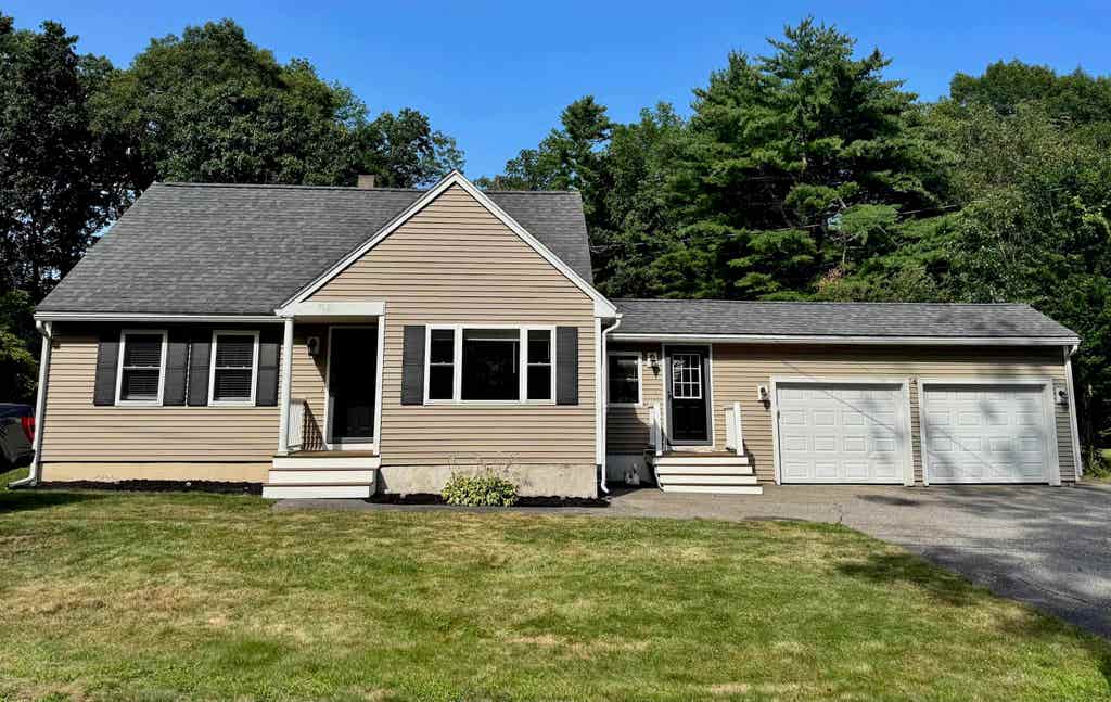 Photo of 29 Mary Batchelder Road, Hampton, NH 03842 (MLS # 5100851)