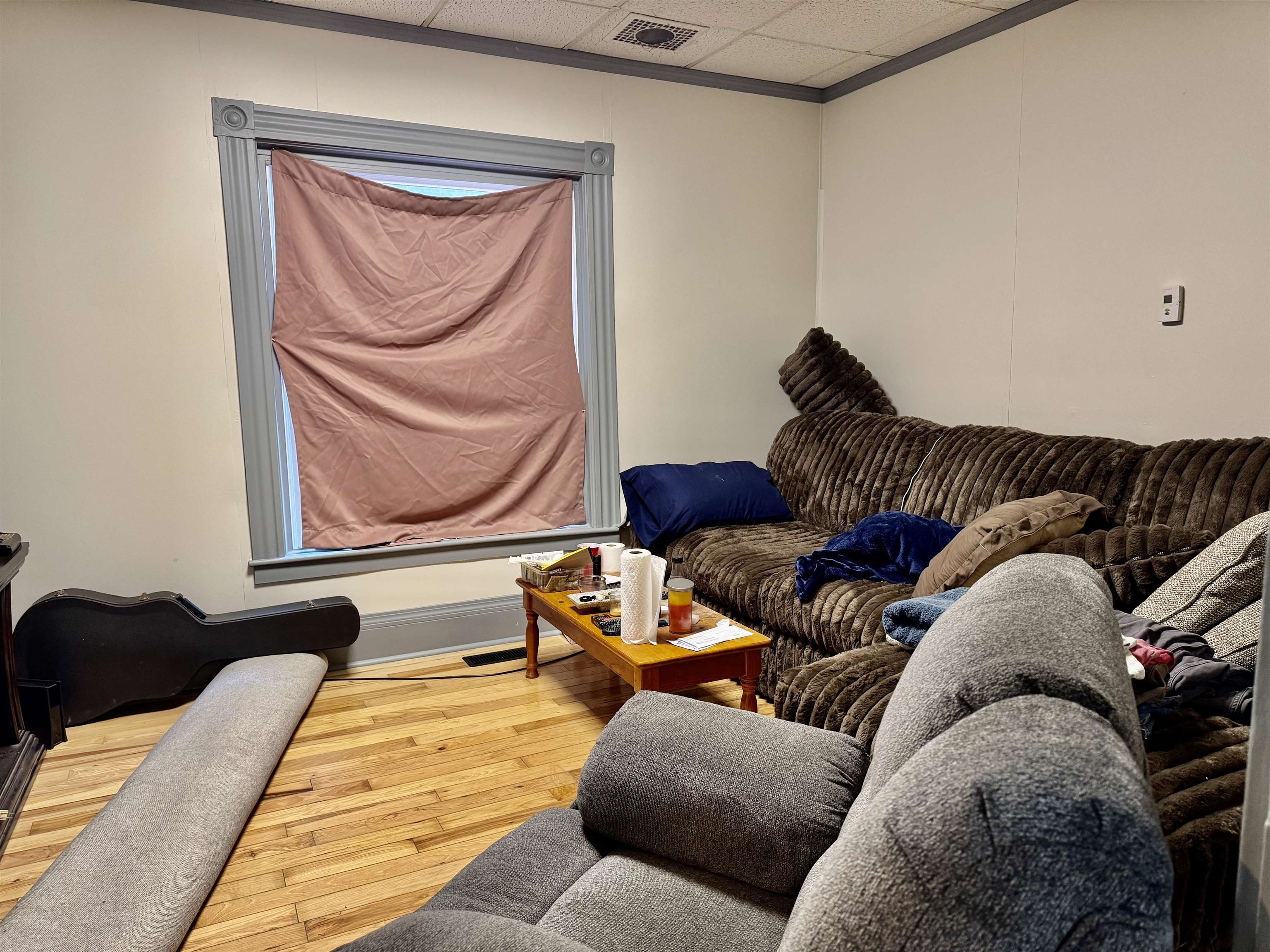 6 Hooker Avenue