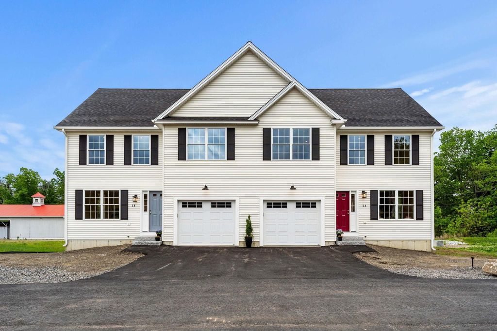 Photo of 5 Violette Drive, Epping, NH 03042 (MLS # 5092230)