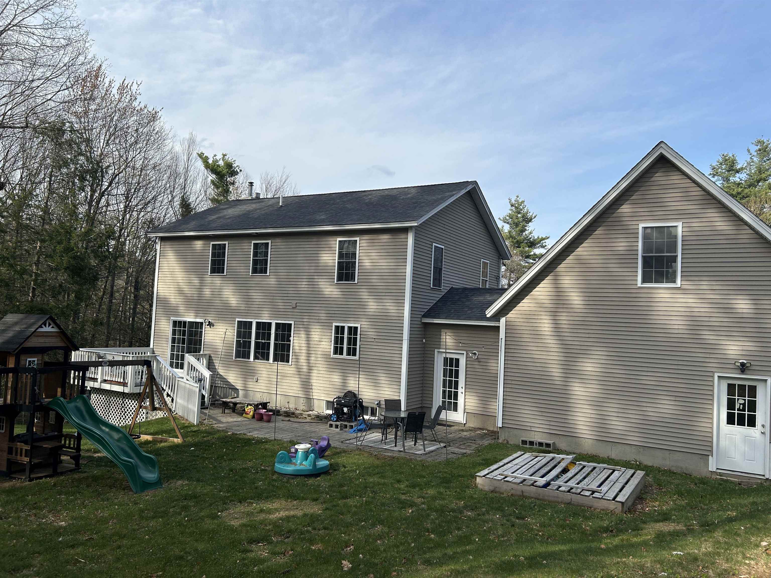 90 Cedar Ridge Drive