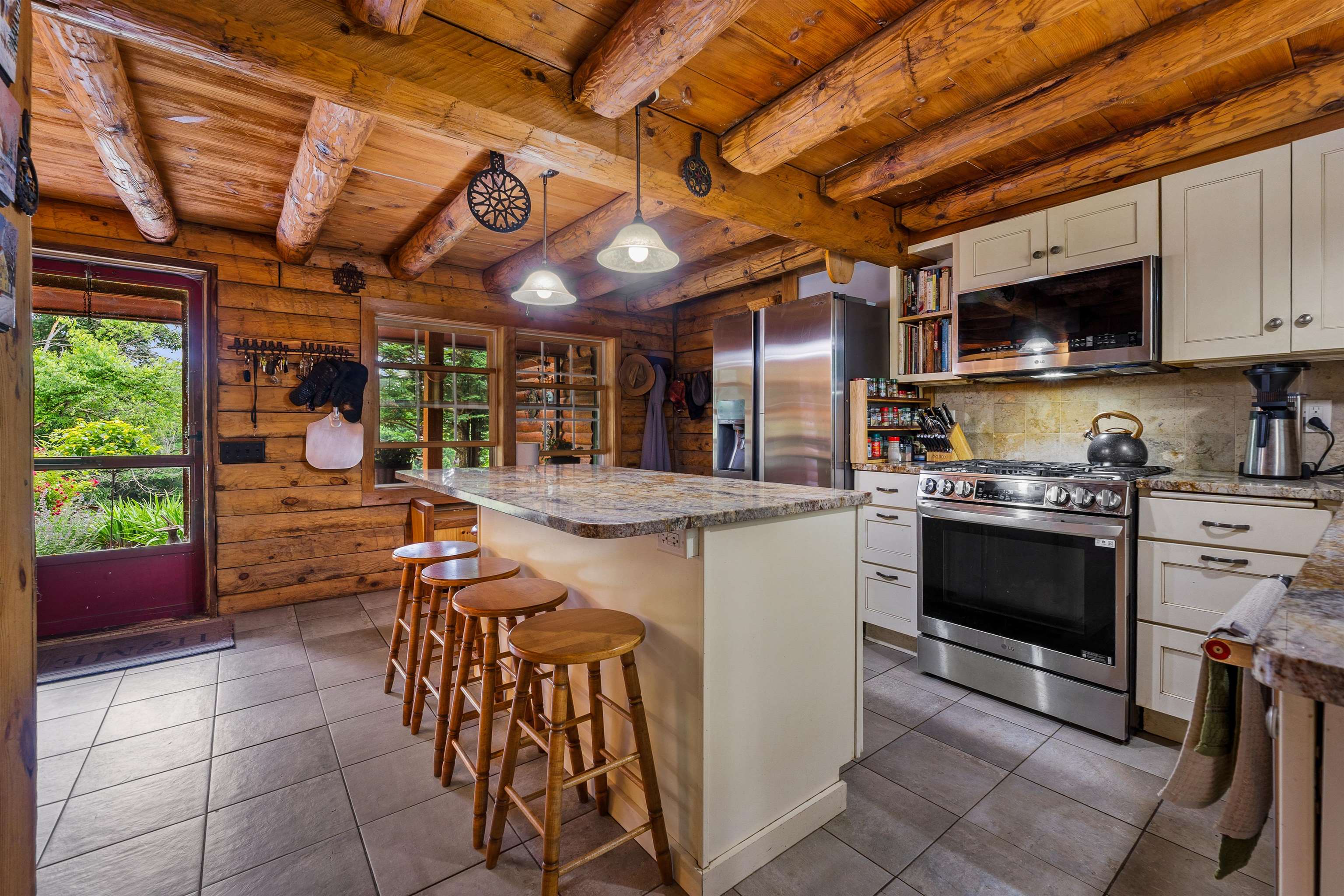 11 Pierce Lake Road