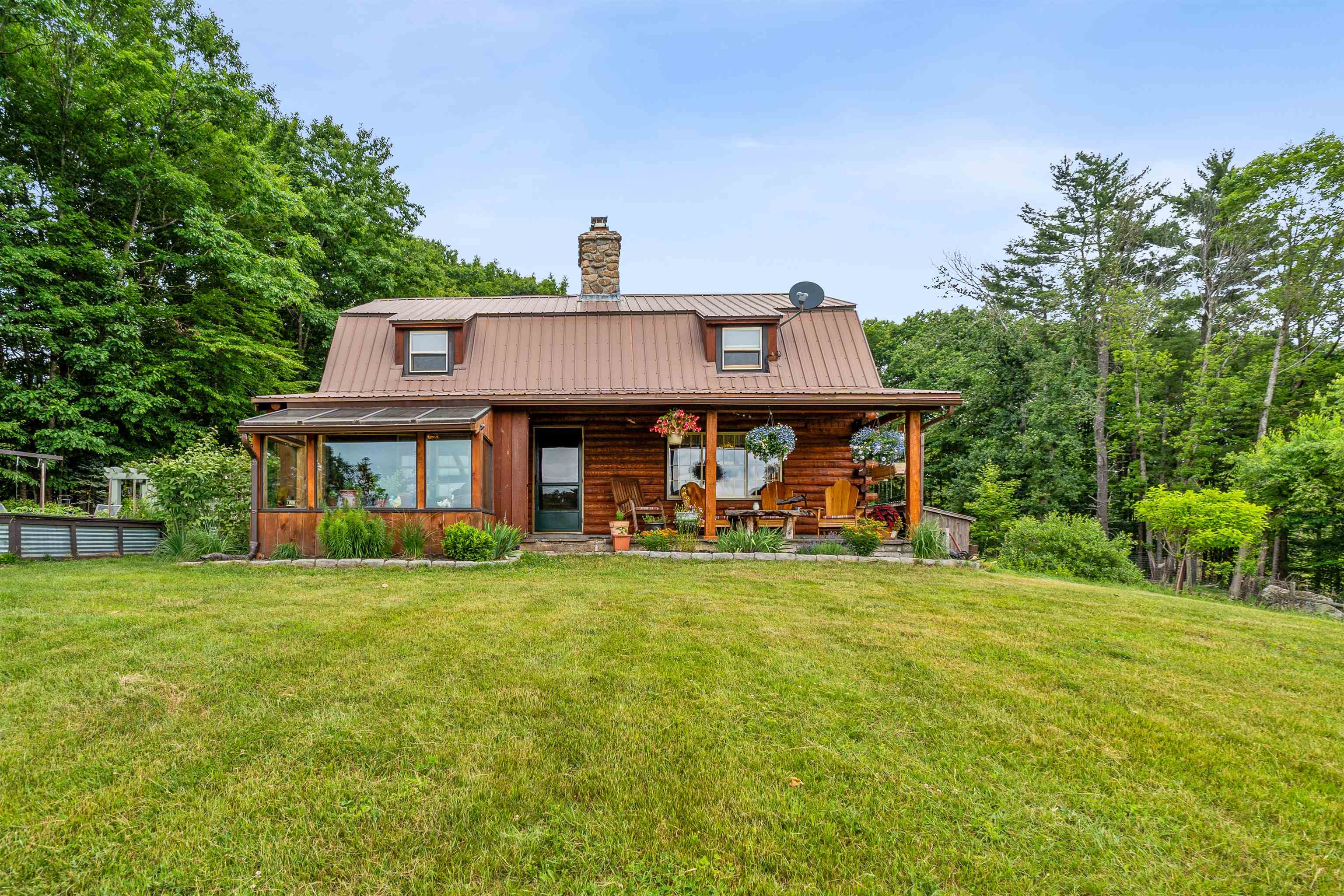 11 Pierce Lake Road