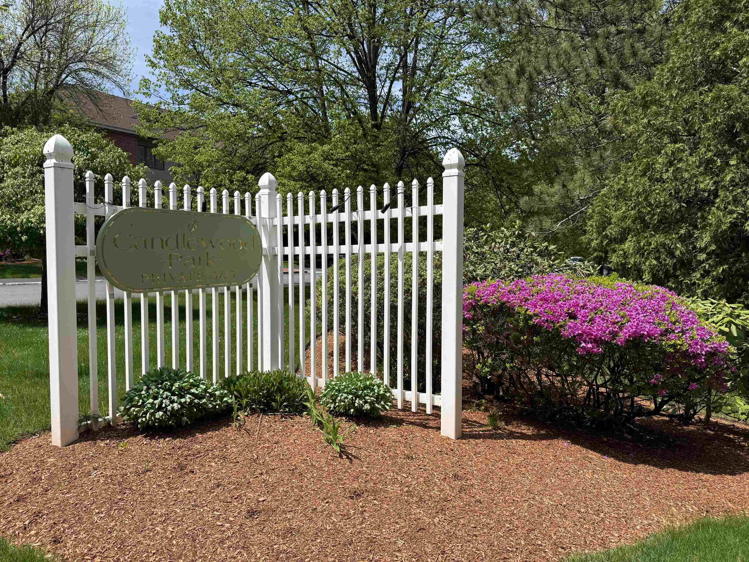 300 Candlewood Park 314