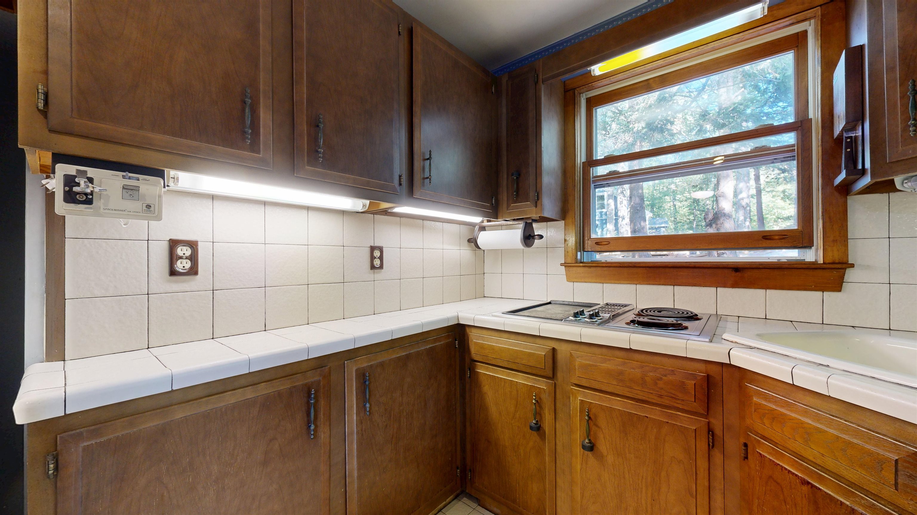 113 Lakeview Drive