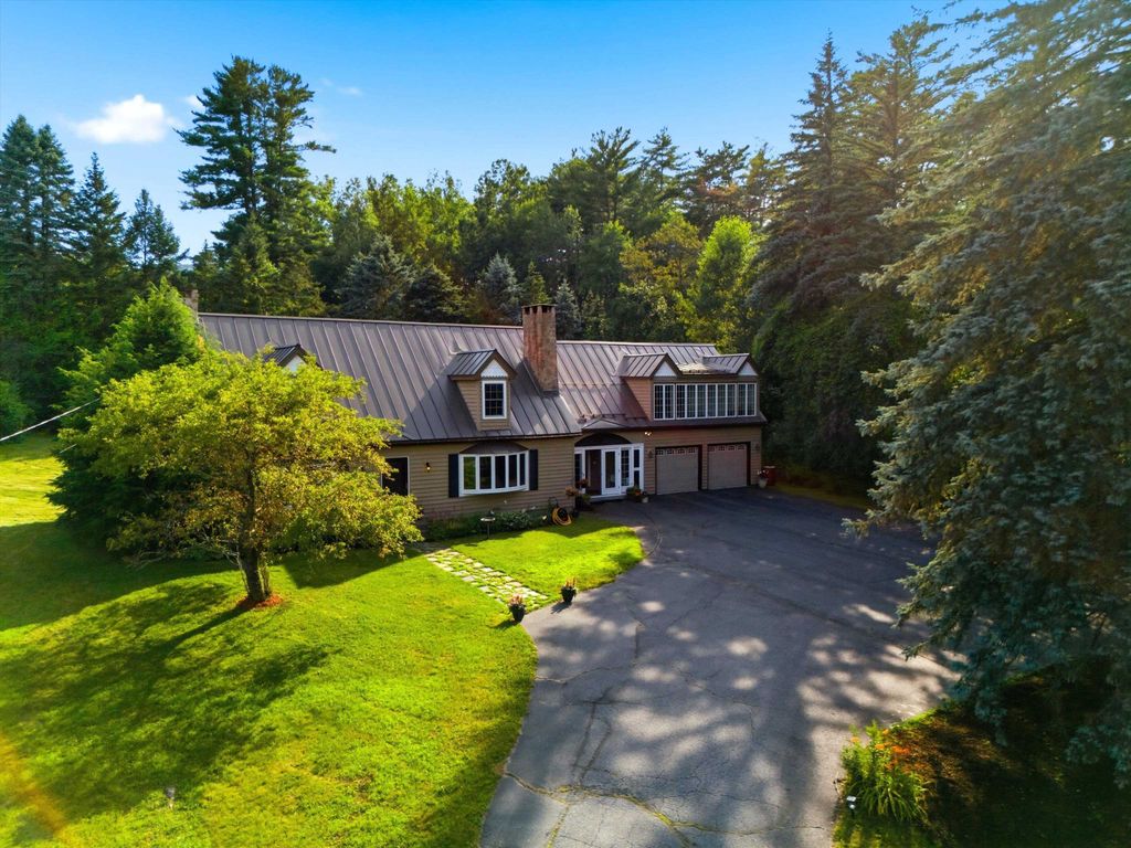 Photo of 32 Buckingham Place, Lebanon, NH 03766 (MLS # 5100739)