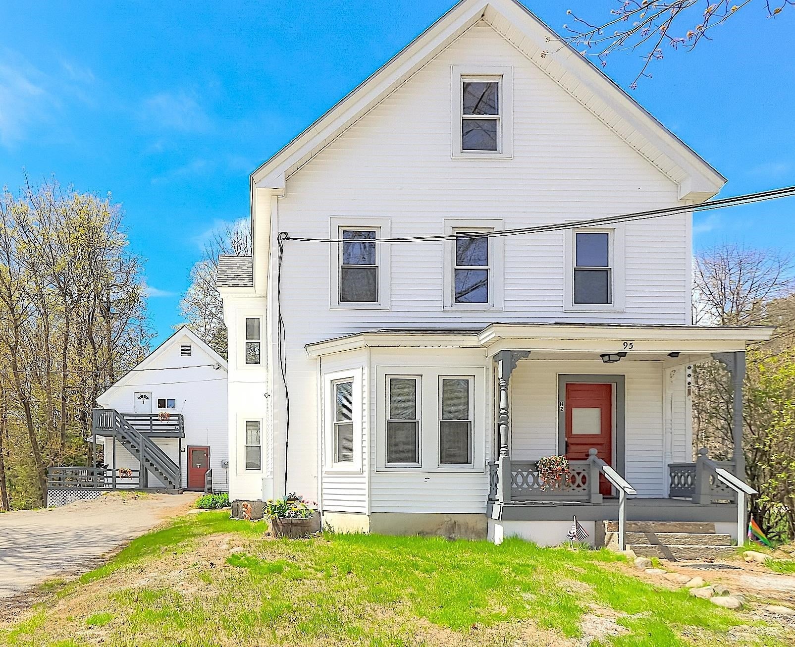 95 Hall Avenue