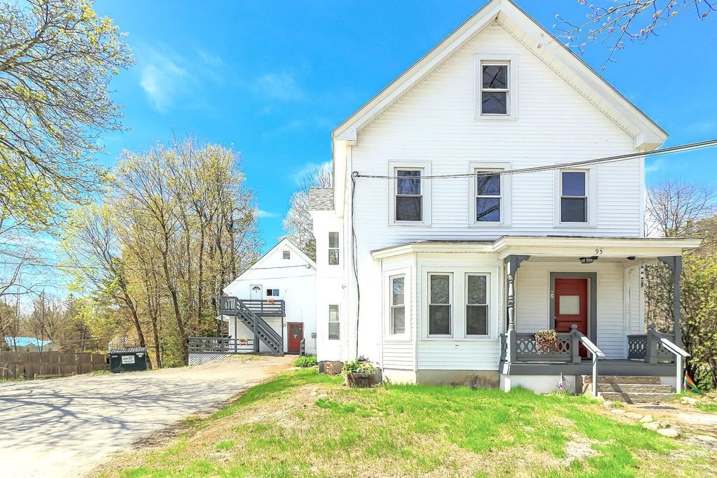 Photo of 95 Hall Avenue, Henniker, NH 03242 (MLS # 5090998)