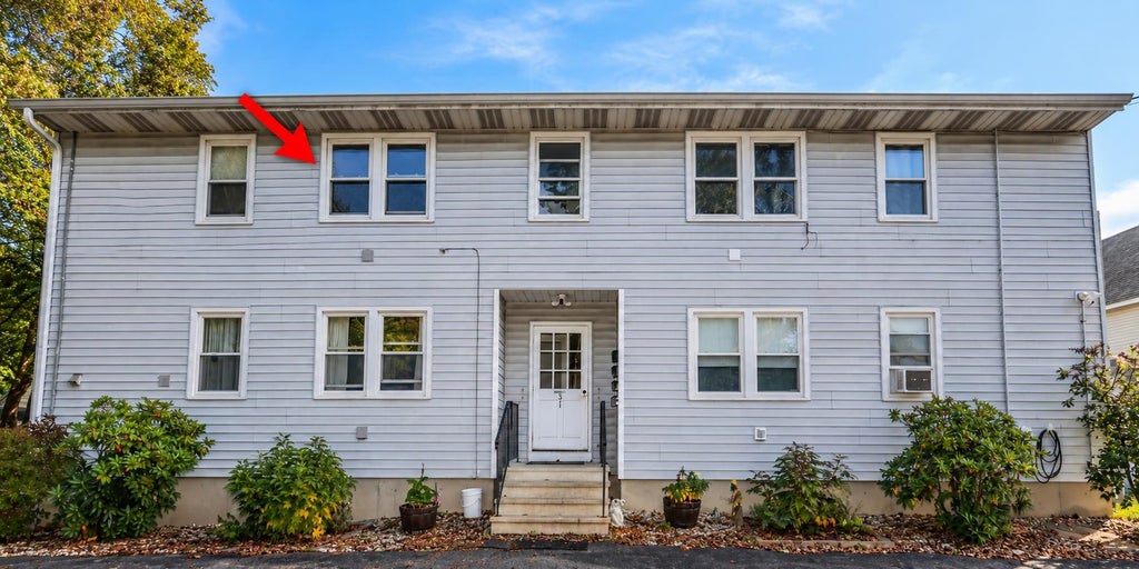 Photo of 31 Springview Avenue #3, Manchester, NH 03103 (MLS # 5113762)