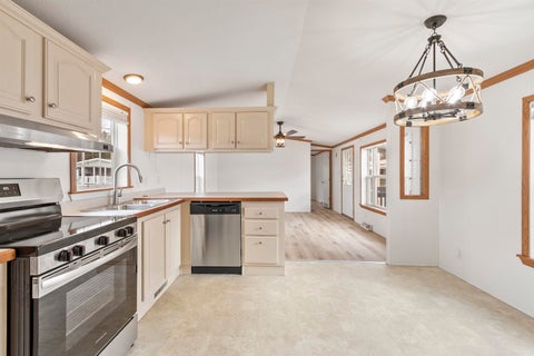 5R Arrow Drive, Salem, NH 03079 - #: 5082447