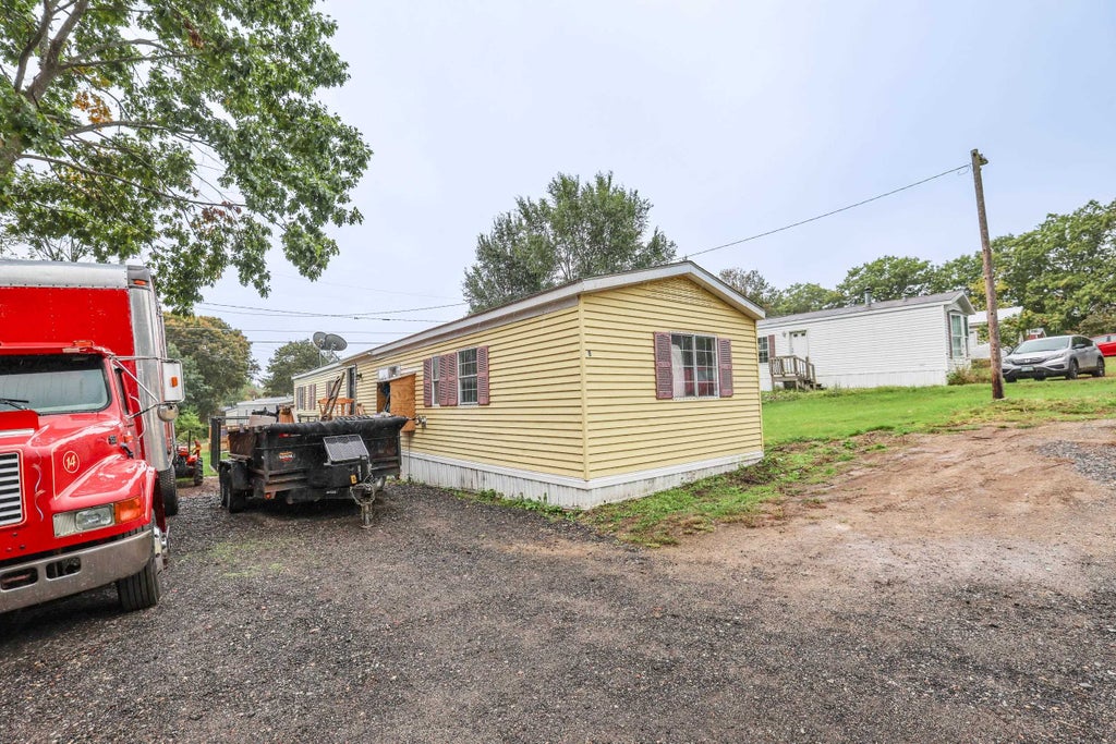 Photo of 8 First Street, Mont Vernon, NH 03057 (MLS # 5112079)