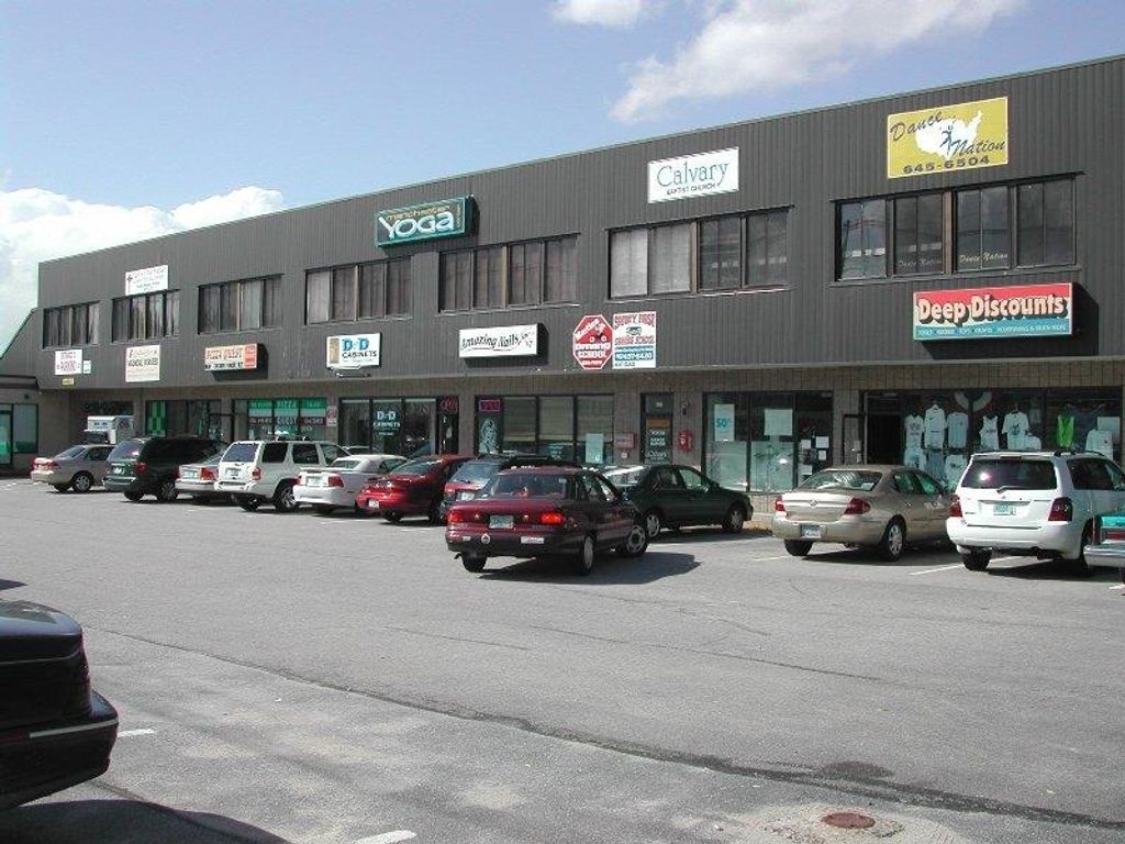 Photo of 679 Mast Road #23, Manchester, NH 03102 (MLS # 5100075)