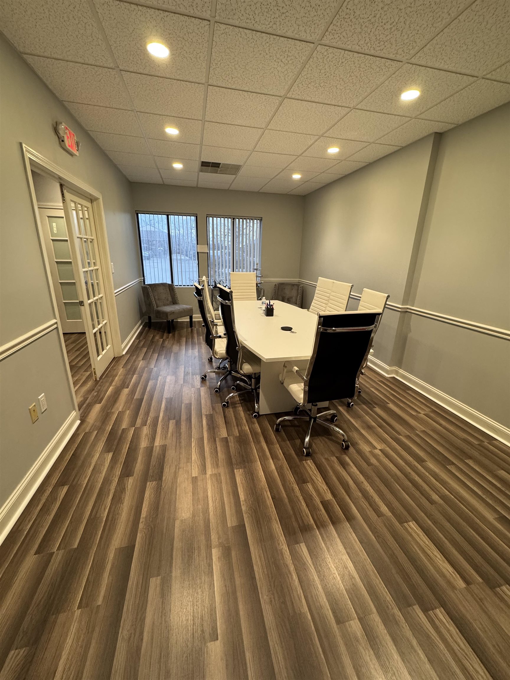 169 S River Road 3