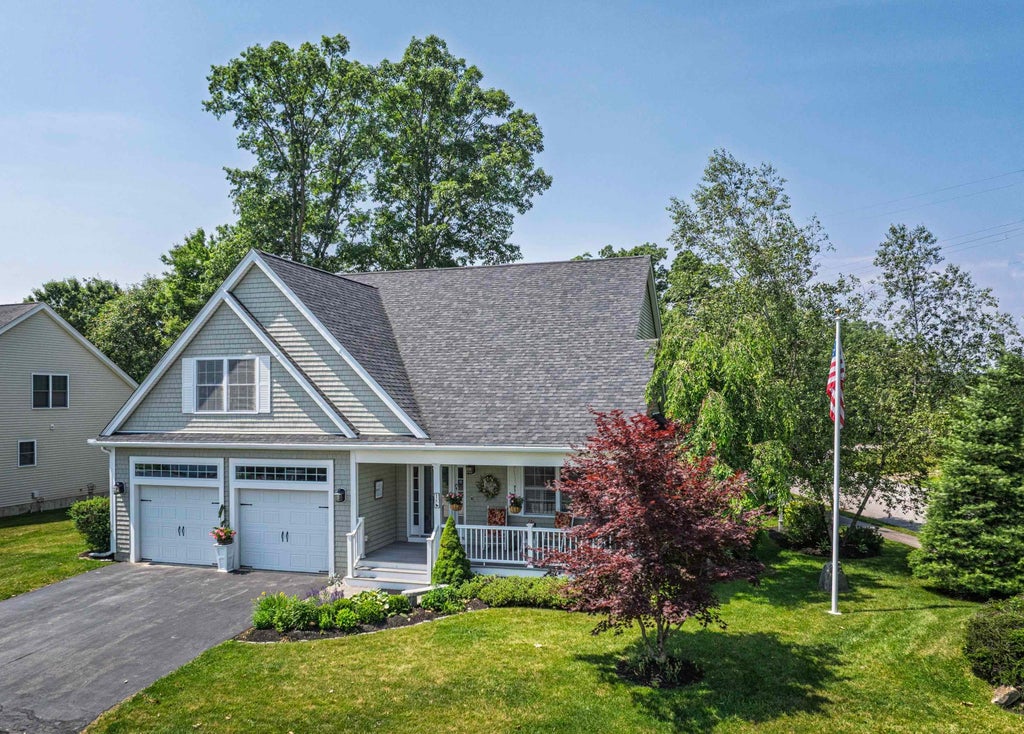 Photo of 1 Sonia Drive, Dover, NH 03820 (MLS # 5112403)