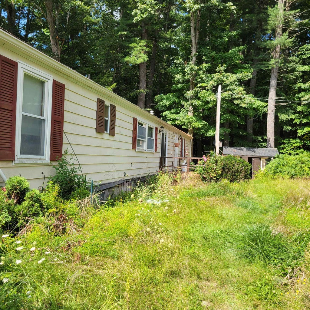 Photo of 14 Susan Street, Danville, NH 03819 (MLS # 5108487)