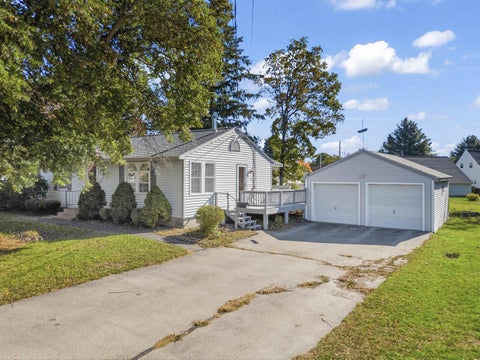 Photo of 25 Moulton Road, Hampton, NH 03842 (MLS # 5113295)
