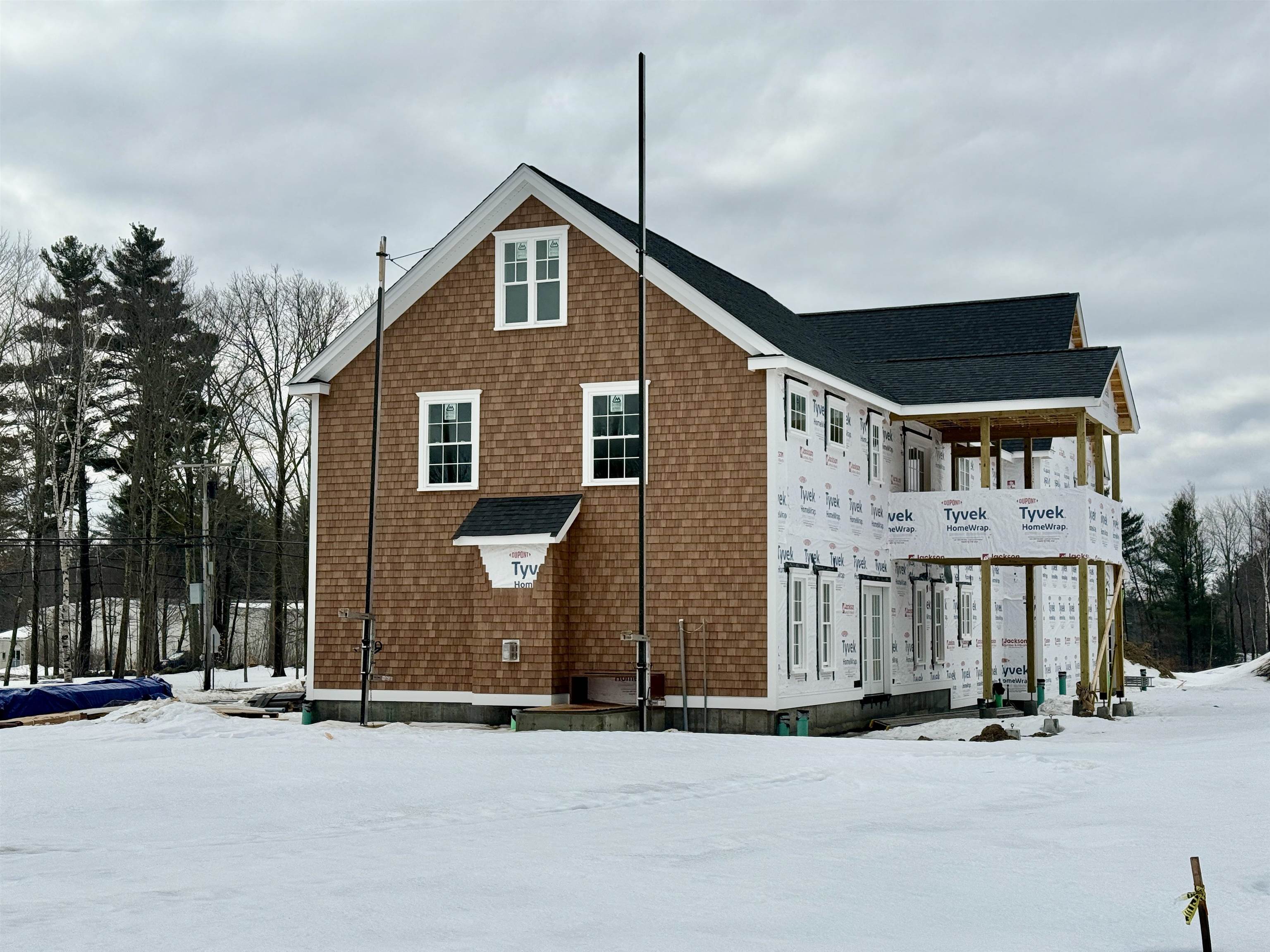 23 Main Street 3