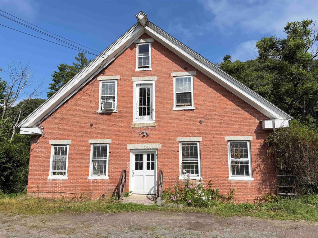 Photo of 87 Mechanic Street, Alstead, NH 03602 (MLS # 5097930)