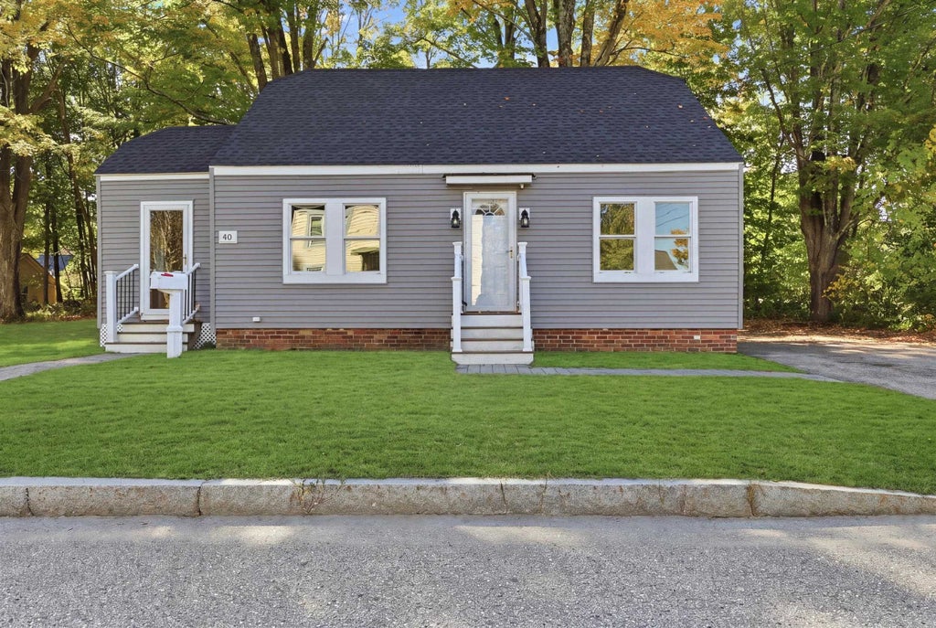 Photo of 40 Grove Street, Rochester, NH 03868 (MLS # 5113471)
