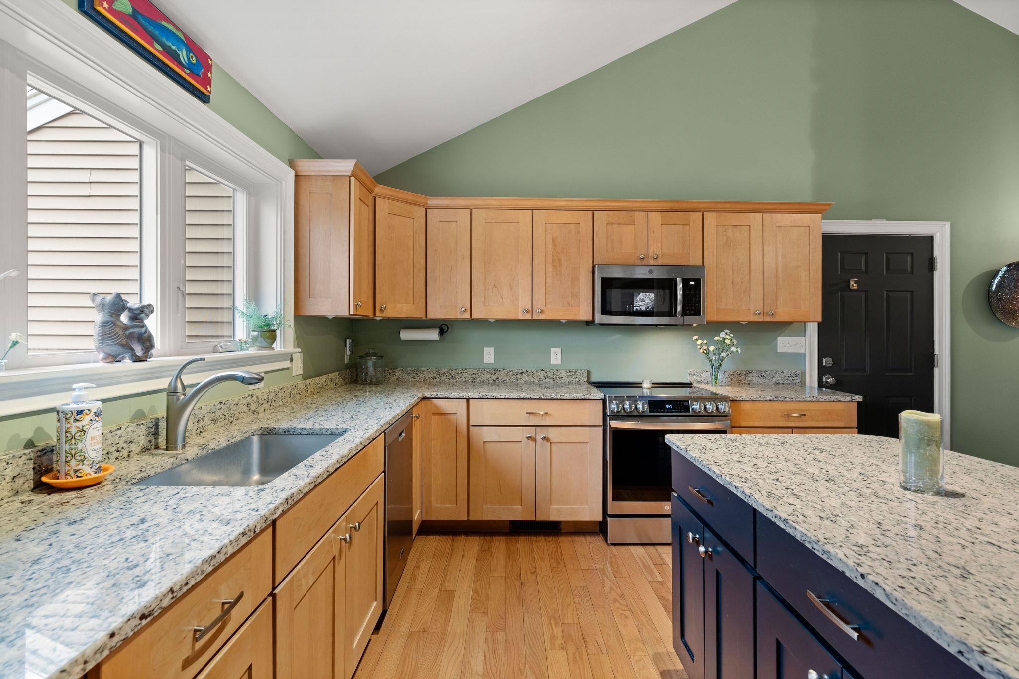 2 Riverwoods Drive