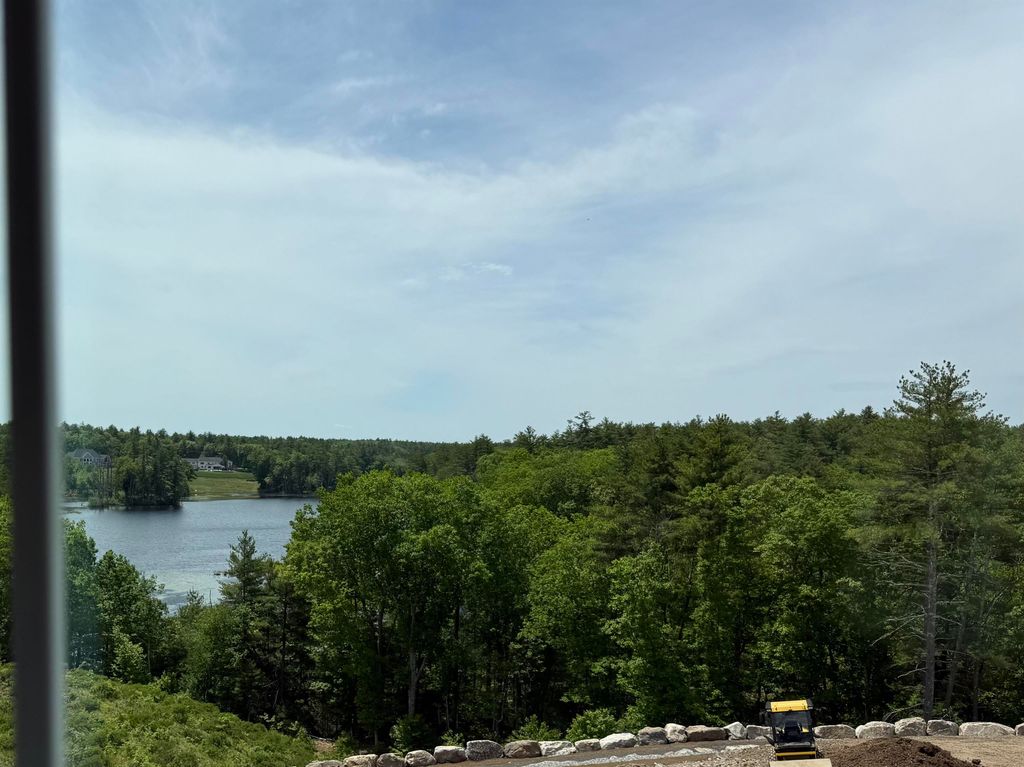 Photo of 8 Madison Lane, Windham, NH 03087 (MLS # 5092521)