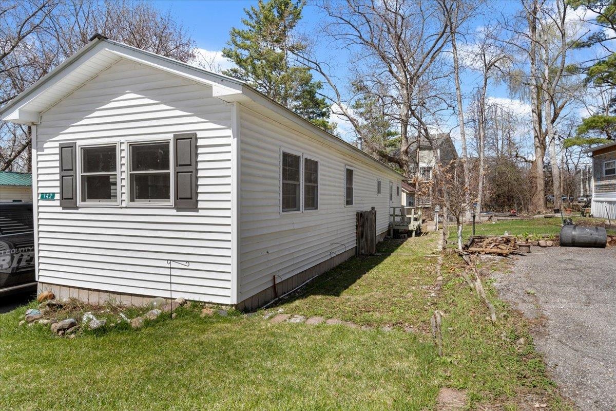 142 Penny Lane