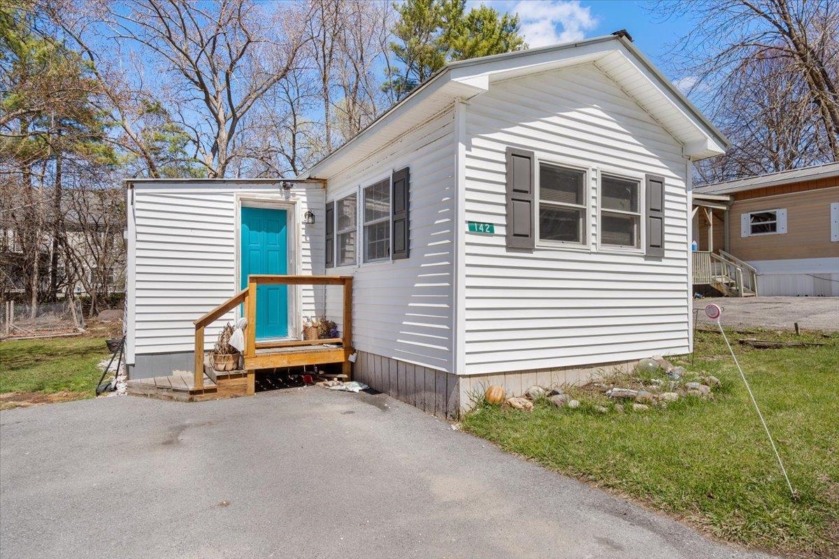 142 Penny Lane