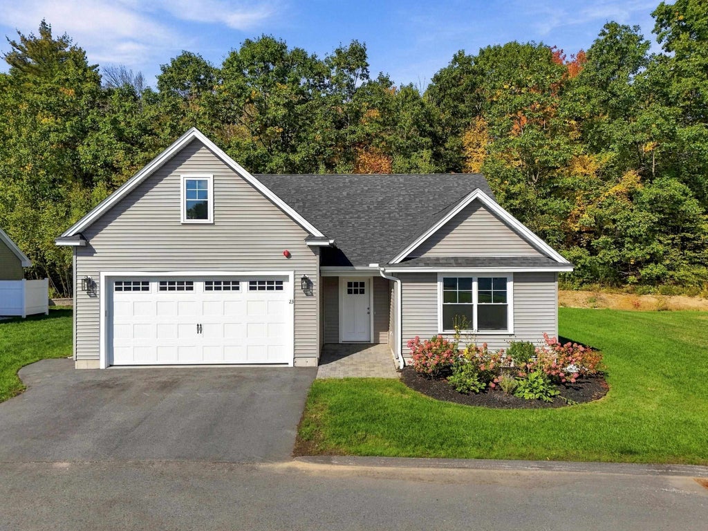 Photo of 23 Liberty Lantern Lane, Fremont, NH 03044 (MLS # 5113383)