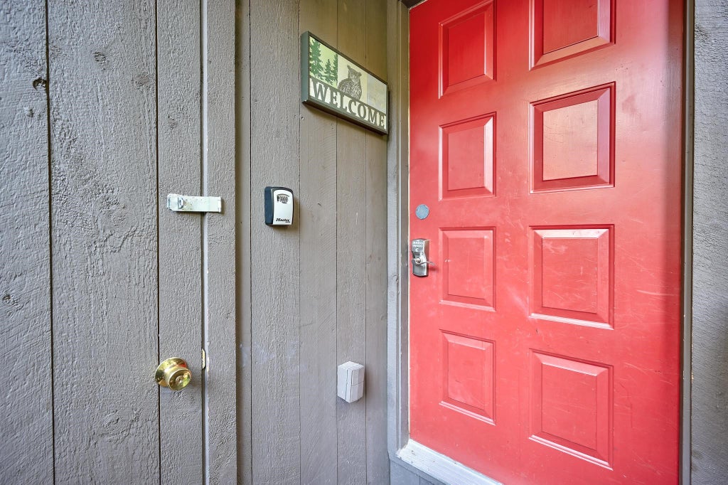 Photo of 32 Woodland Pines Road #32, Bartlett, NH 03812 (MLS # 5111435)