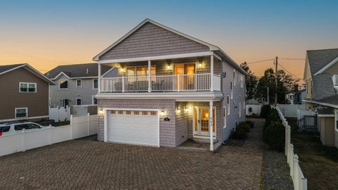 Photo of 562 Nashua Street, Seabrook, NH 03874 (MLS # 5109579)