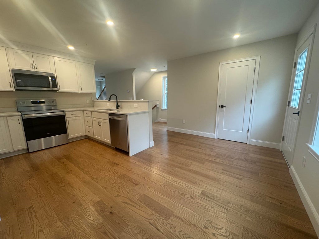 Photo of 87 Kearsarge Lane, Tilton, NH 03276 (MLS # 5081717)