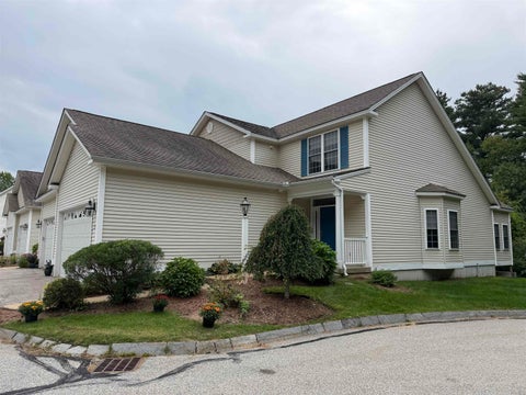 Photo of 34 Mammoth Road #25, Hooksett, NH 03106 (MLS # 5110426)