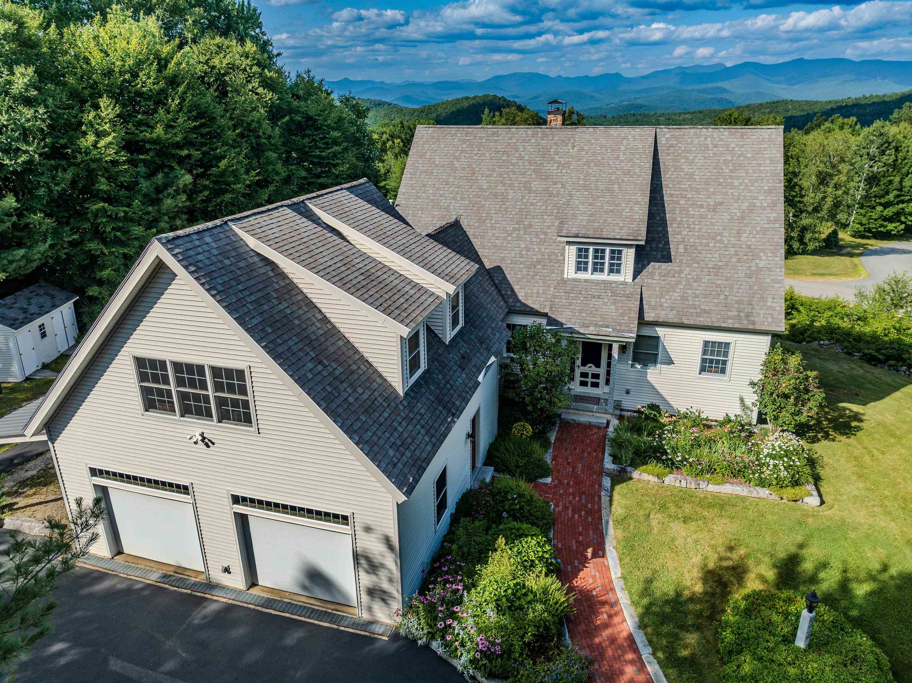 11 Loft Circle