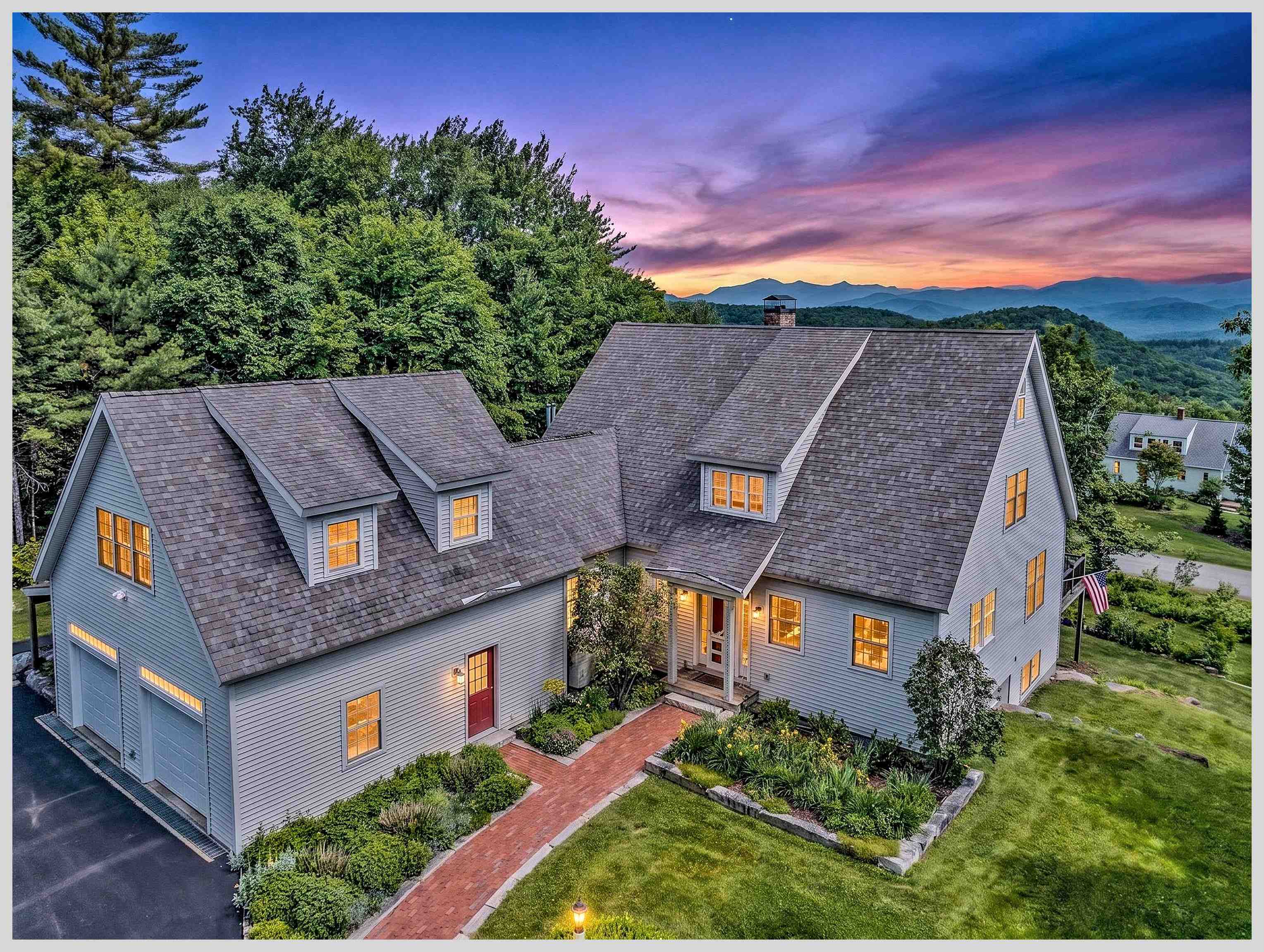 11 Loft Circle