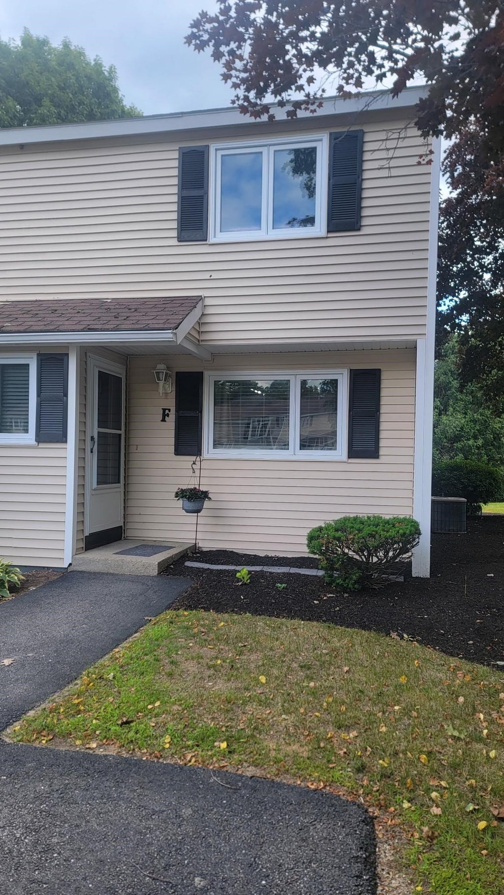 Photo of 8 Cedarbrook Avenue #F, Rochester, NH 03867 (MLS # 5096298)