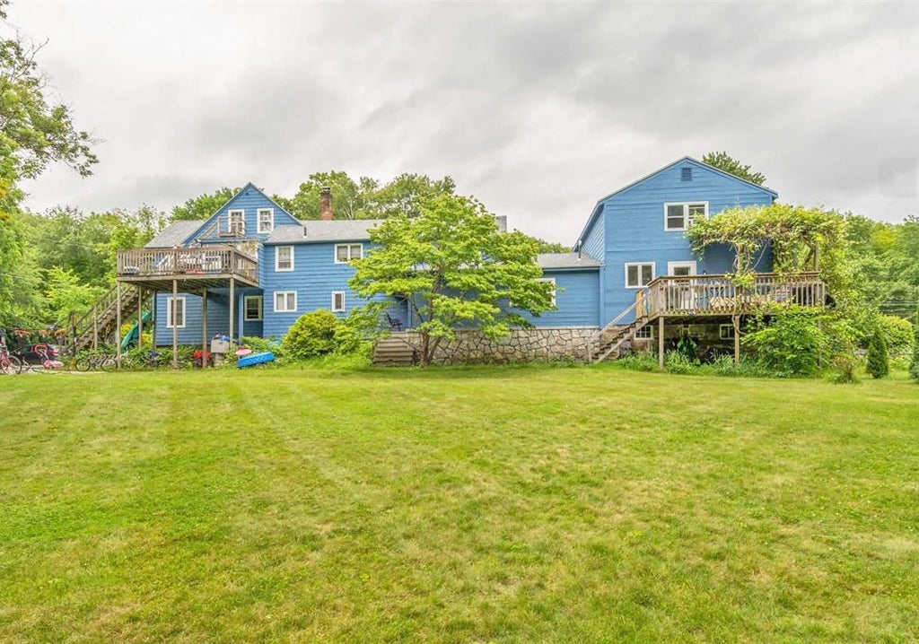 Photo of 233 South Street #Apt 5, Milford, NH 03055 (MLS # 5113844)