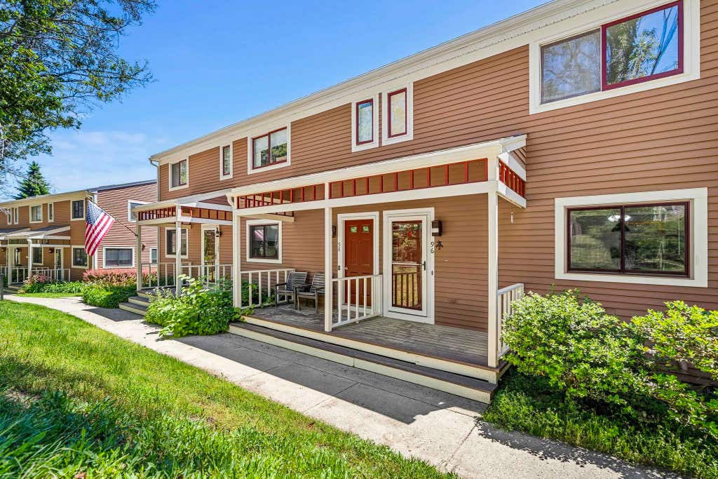 Photo of 96 Spinnaker Way, Portsmouth, NH 03801 (MLS # 5093969)