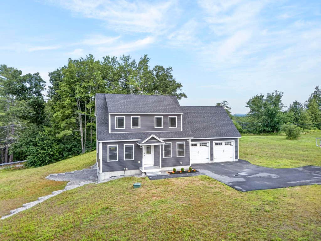 Photo of 20 Woodbury Lane, Boscawen, NH 03303 (MLS # 5098995)