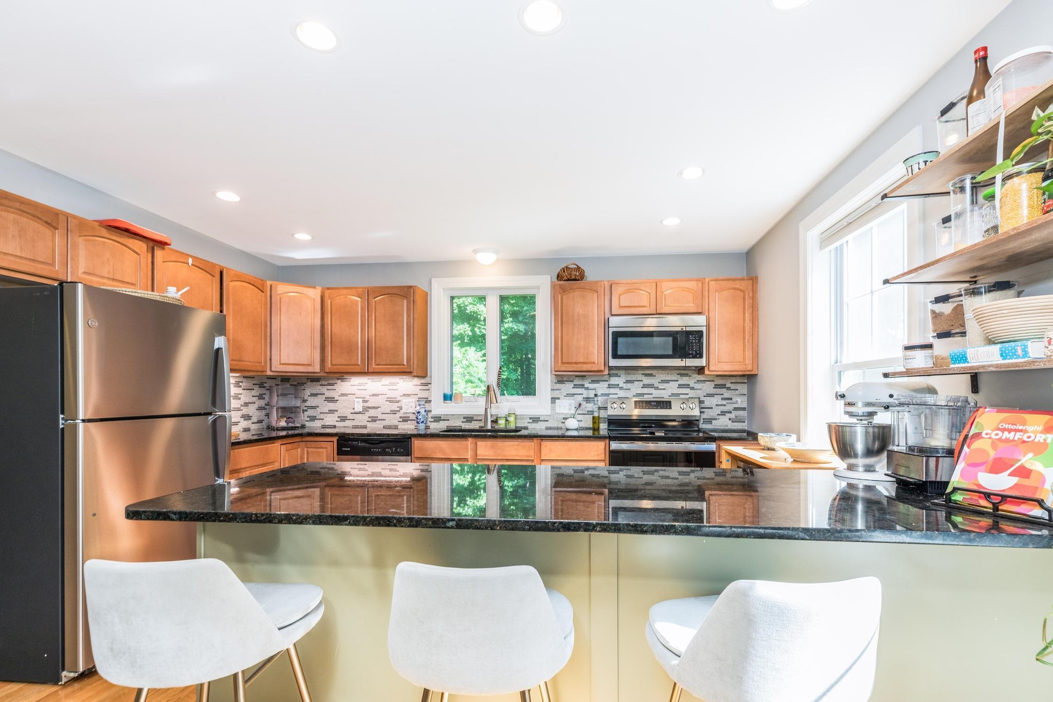 12 Woodside Road
