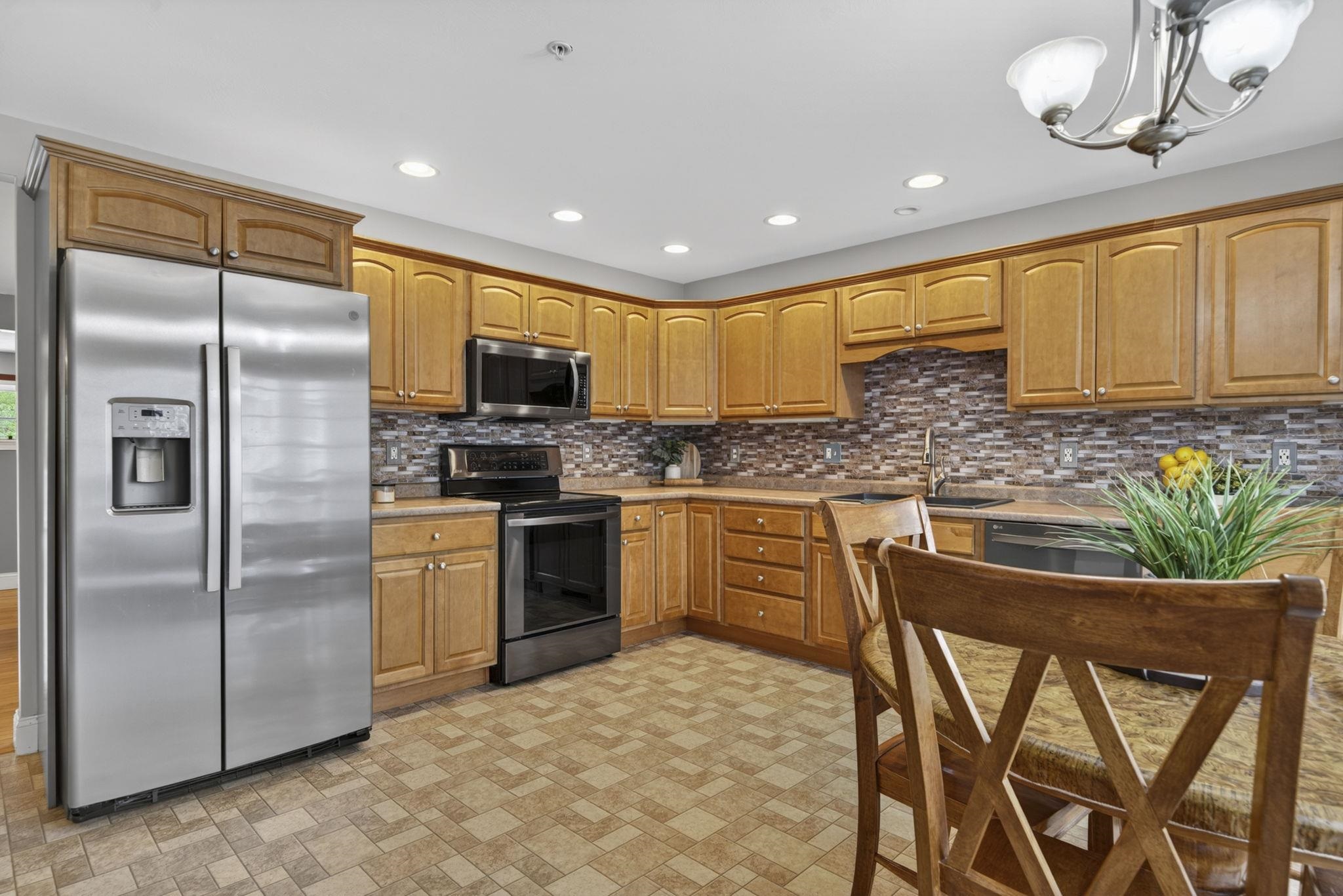 15 Shaker Heights Lane