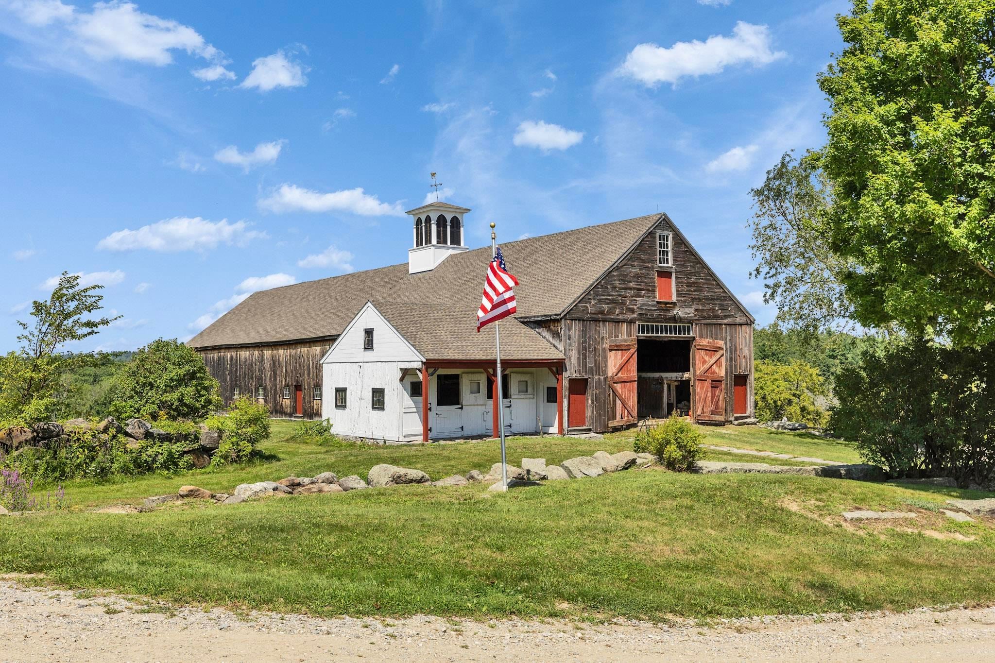37 Old County Farm Road