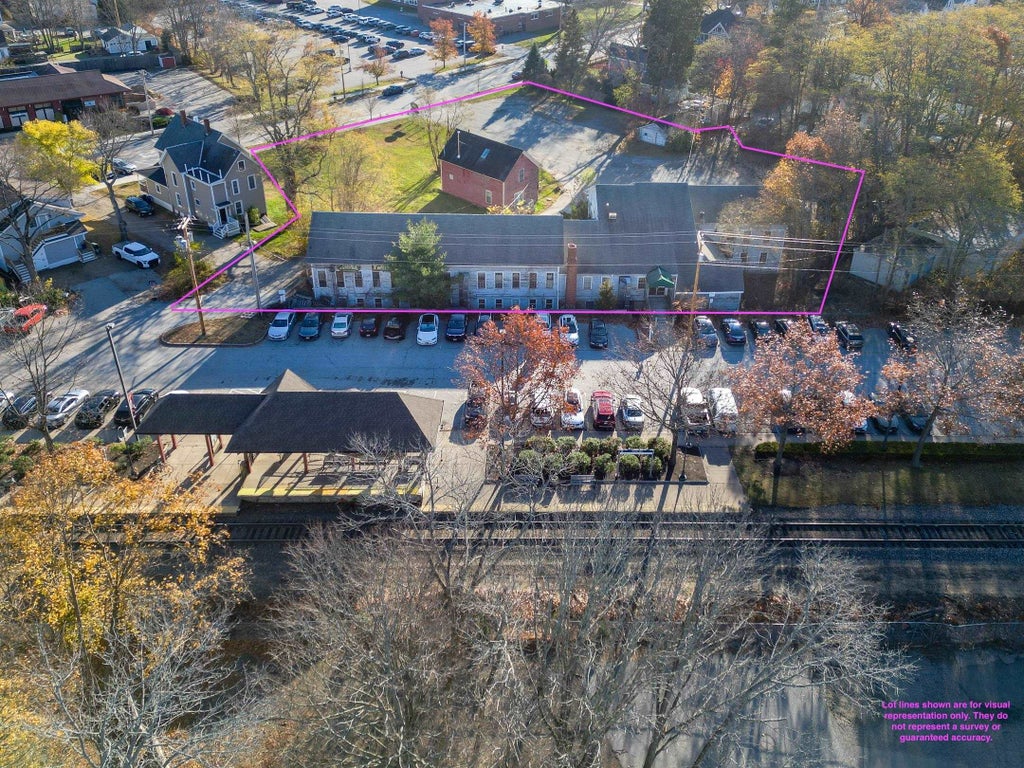 Photo of 48 Lincoln Street, Exeter, NH 03833 (MLS # 5069803)