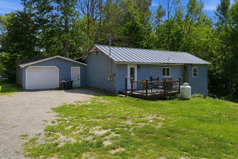 Photo of 165 Canaan Street, Canaan, NH 03741 (MLS # 5105985)