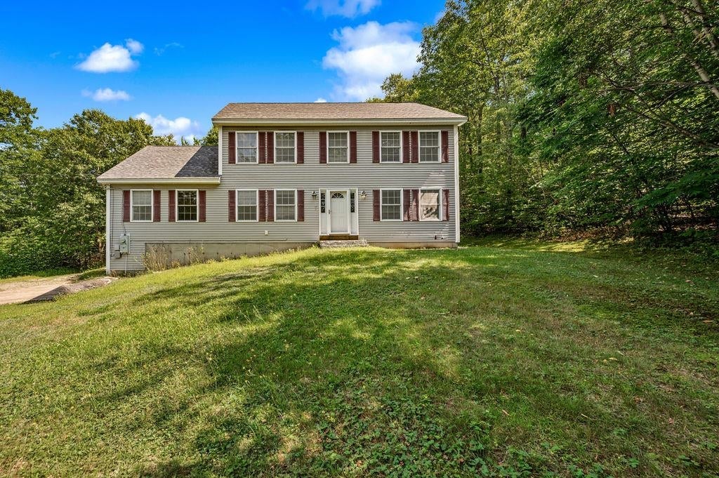 Photo of 17 Frohock Brook Road, Alton, NH 03810 (MLS # 5106671)