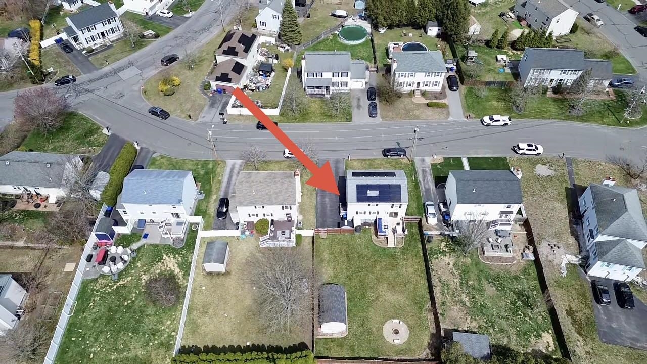 31 Aaron Drive