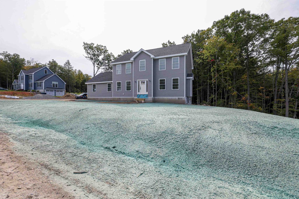 Photo of 8 Blaisdell Court, Raymond, NH 03077 (MLS # 5098504)