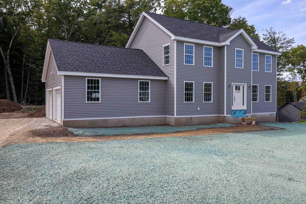 Photo of 8 Blaisdell Court, Raymond, NH 03077 (MLS # 5098504)