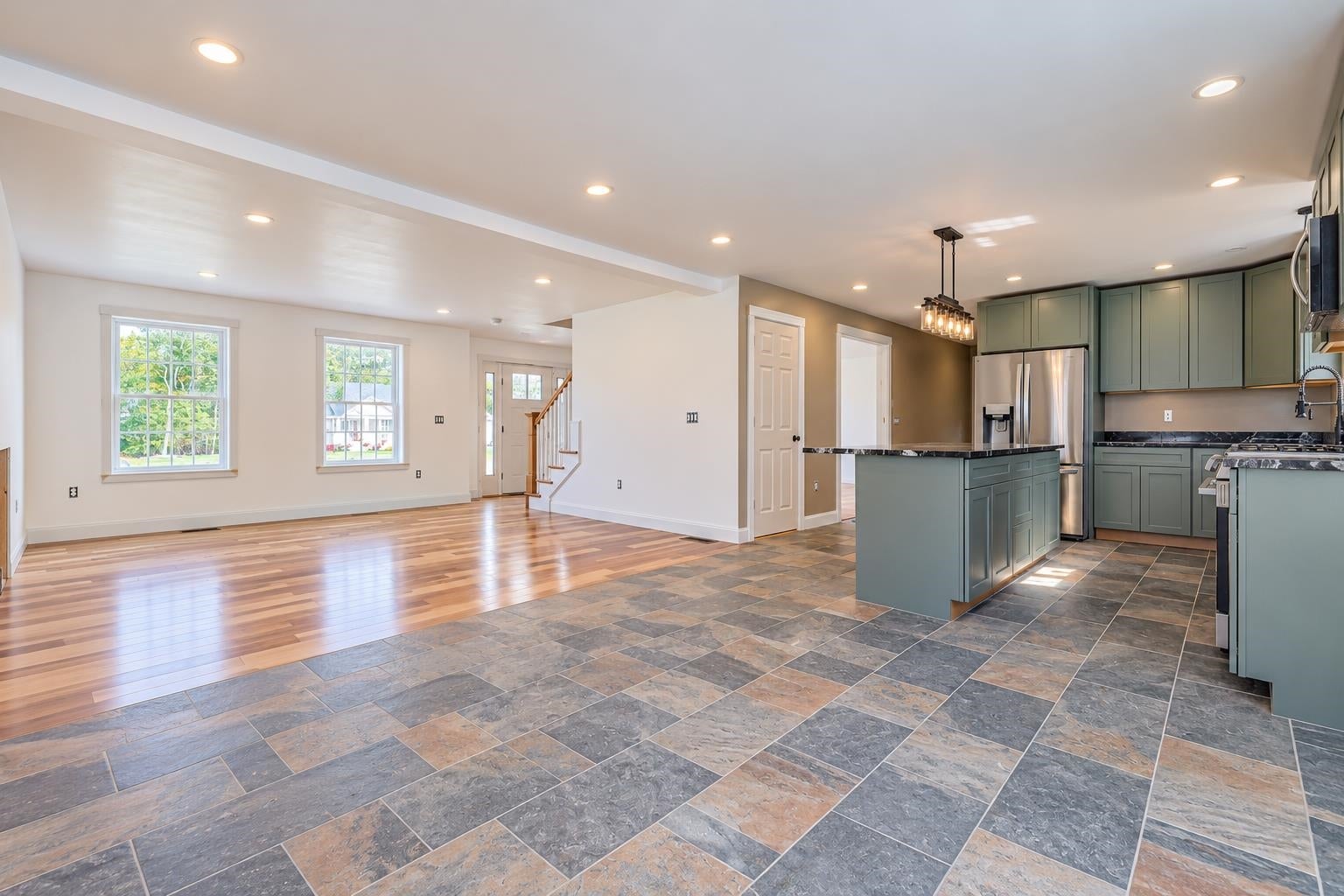 8 Blaisdell Court